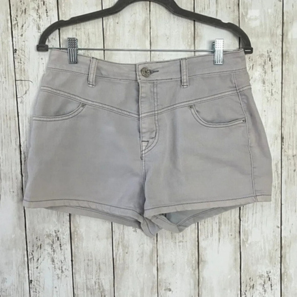 BDG Denim Womens Shorts Super High Rise Seam Size 29W Light‎ Gray Bootie